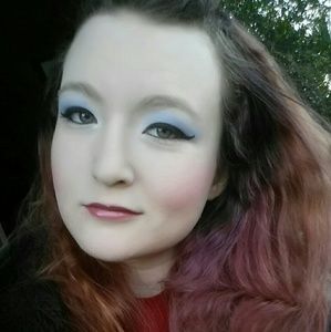 Meet your Posher, Rella