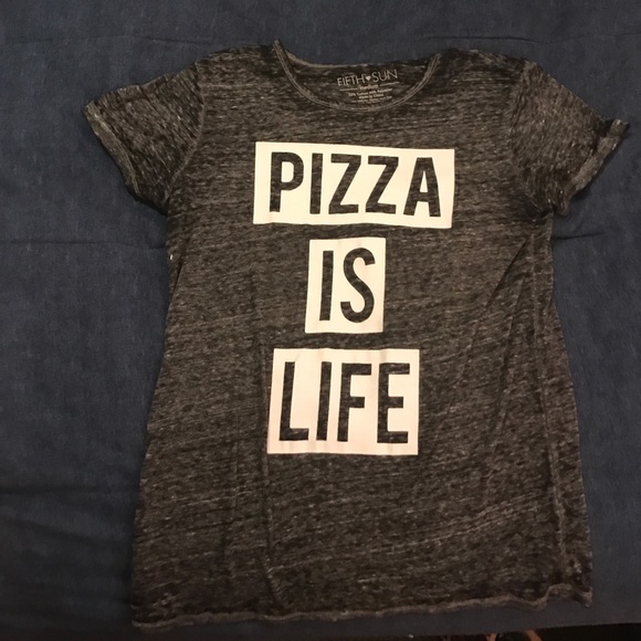 Graphic Tees - Forever 21 H&M **yellow shirt sold* - Picture 4 of 4