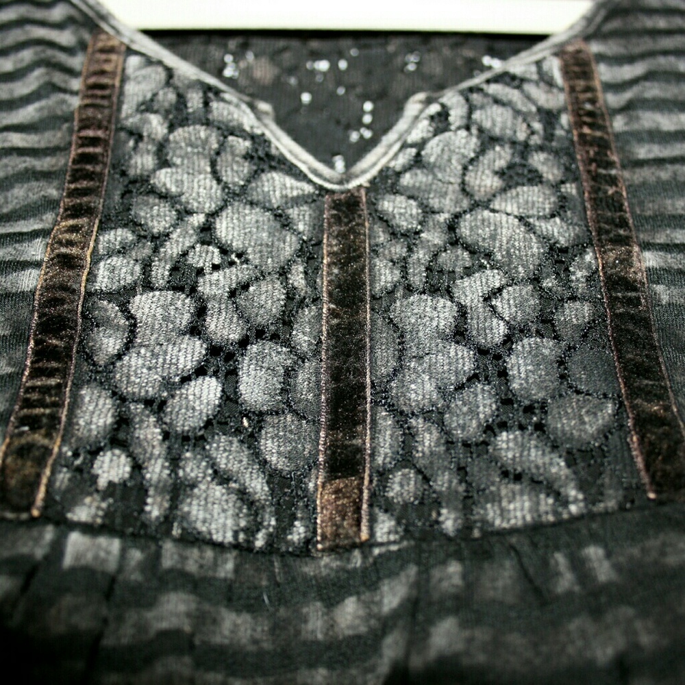 Mineral Wash Striped Long Sleeve Top w/ Lace NWT - Picture 4 of 7