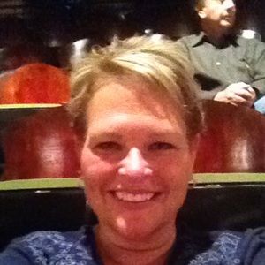 Meet your Posher, Lori