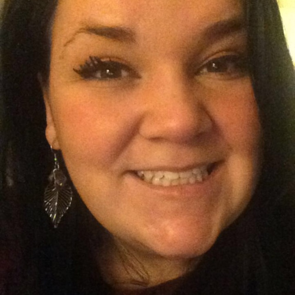 Meet your Posher, Courtney