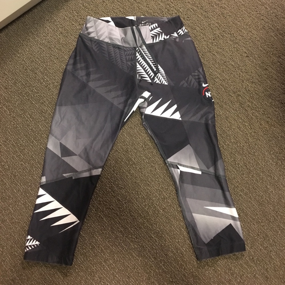 Nike workout leggings