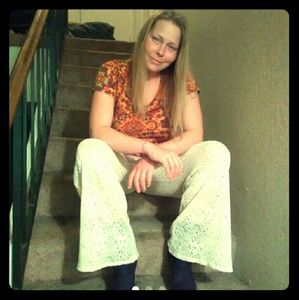 Creme lace patterned pants