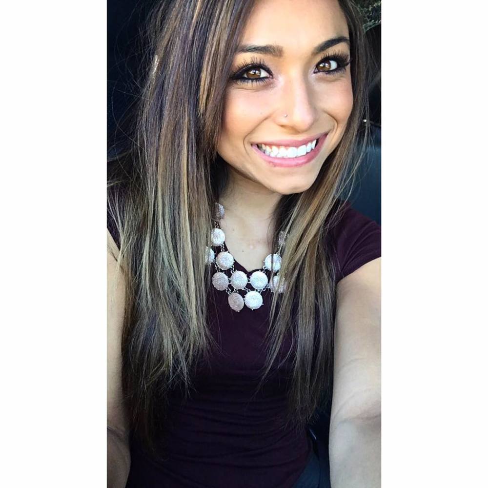 Meet your Posher, Nicole