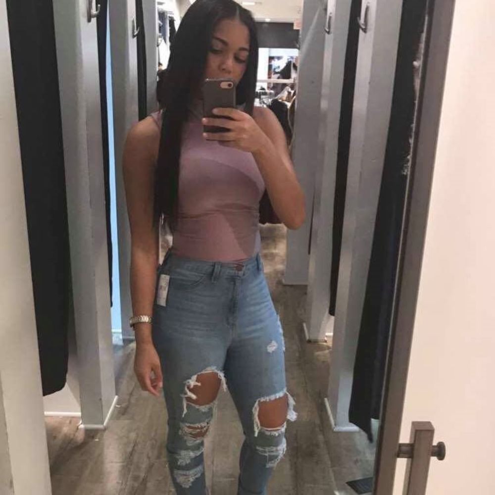 Meet your Posher, Deziree