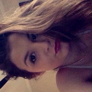 Meet your Posher, Kayleigh