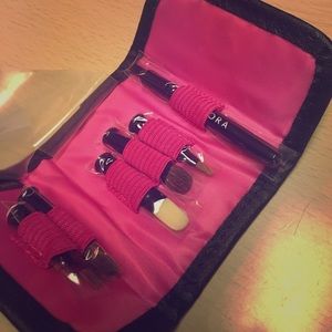 The Eyes Have It--5pc Mini Brush Set