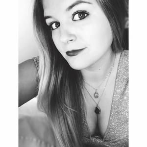 Meet your Posher, Marissa caitlin