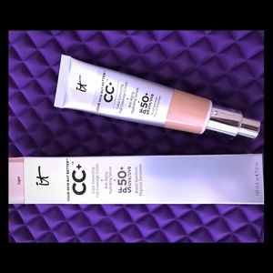 It Cosmetics Cc cream used once in color Light