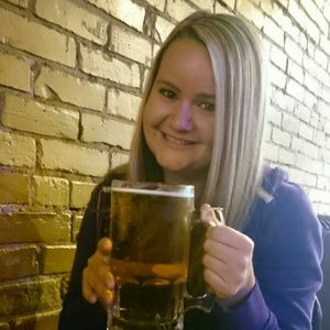 Meet your Posher, Karly