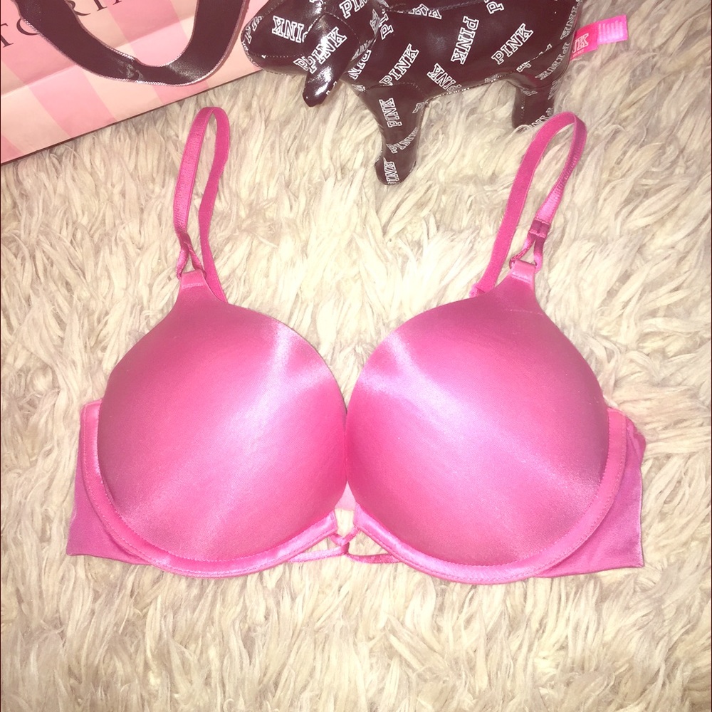 Victoria's Secret miraculous plunge bra 34C