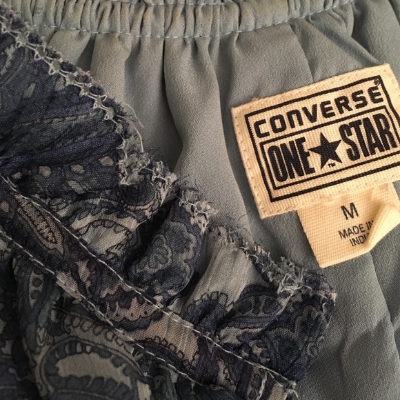 🎉HP🎉 Sleeveless blouse - Picture 5 of 5