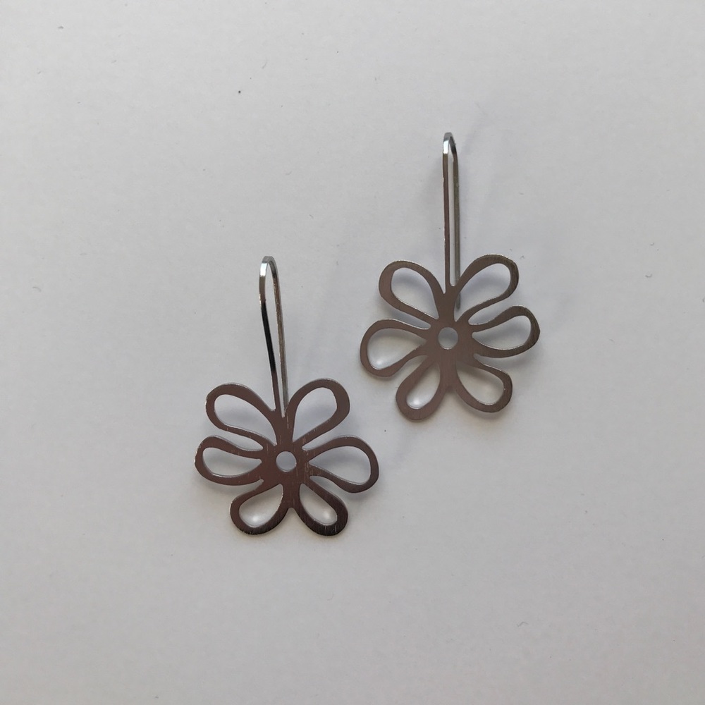 Daisy Earrings