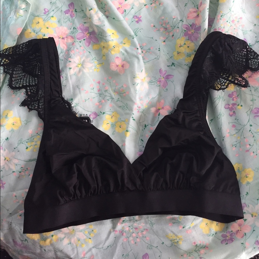 Aerie Brand Size Large Black Bralette w Lace