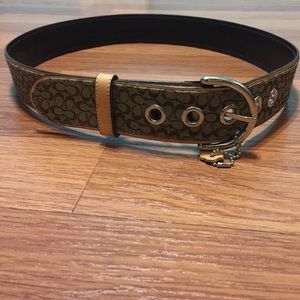 Coach belt