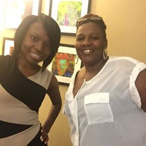 Meet your Posher, Dionne