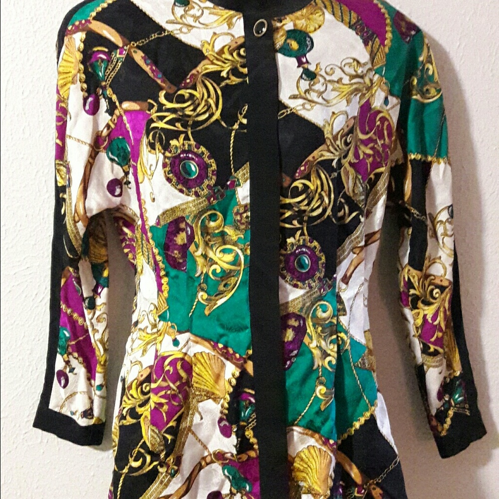 Scarf patterned Adrianna Papell blouse/jacket
