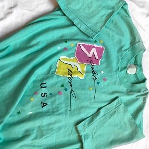 Cute vintage T-shirt