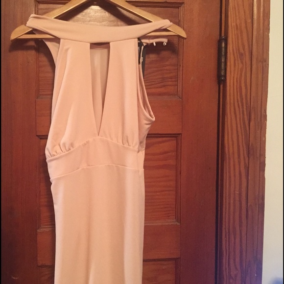 Pink dress - Picture 2 of 4