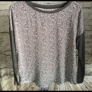 🌷NWT Lou & Grey Mixed Media Abstract Shirt Size L