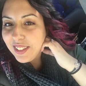 Meet your Posher, Melissa