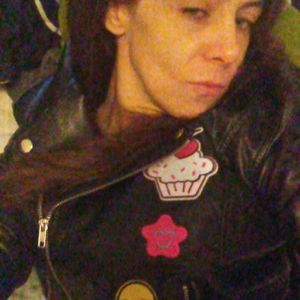 Meet your Posher, Flossie