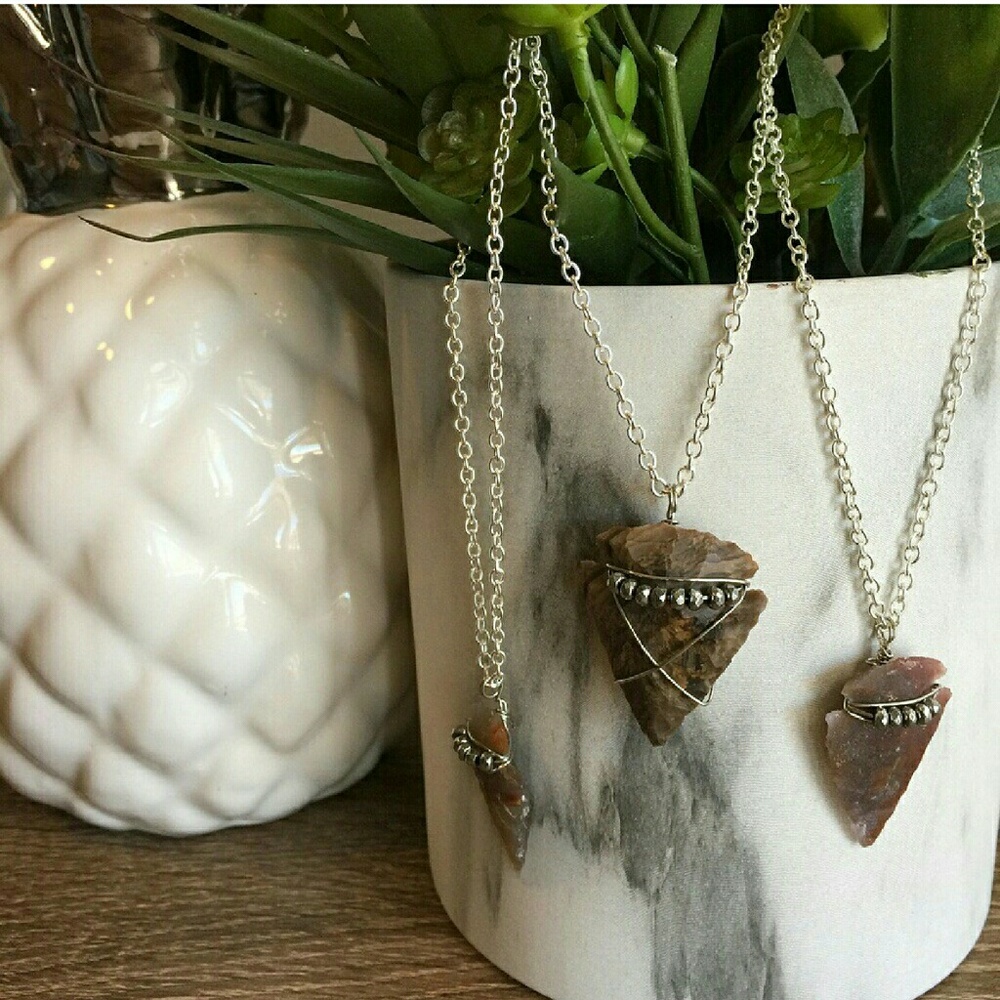 NEW 🎀 Jasper Arrowhead Necklace