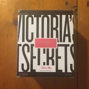 FINAL PRICE DROP!! VS Love Me Perfume