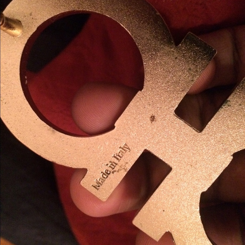 Meet your Posher, Derrick