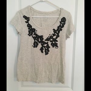 Merona shirt with appliqué