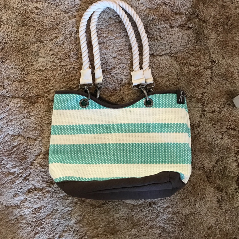 Thirty one aqua and cream straw purse