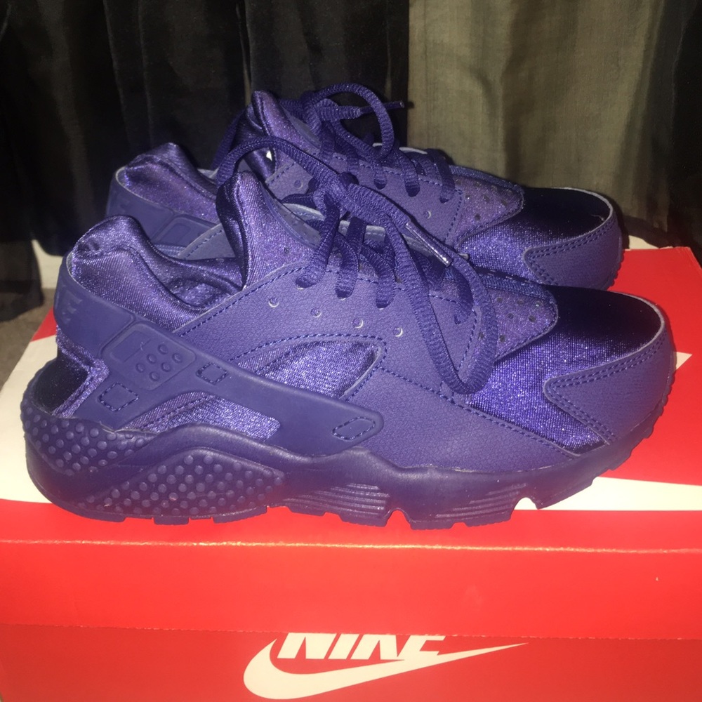 Royal Blue Nike Air Huarache