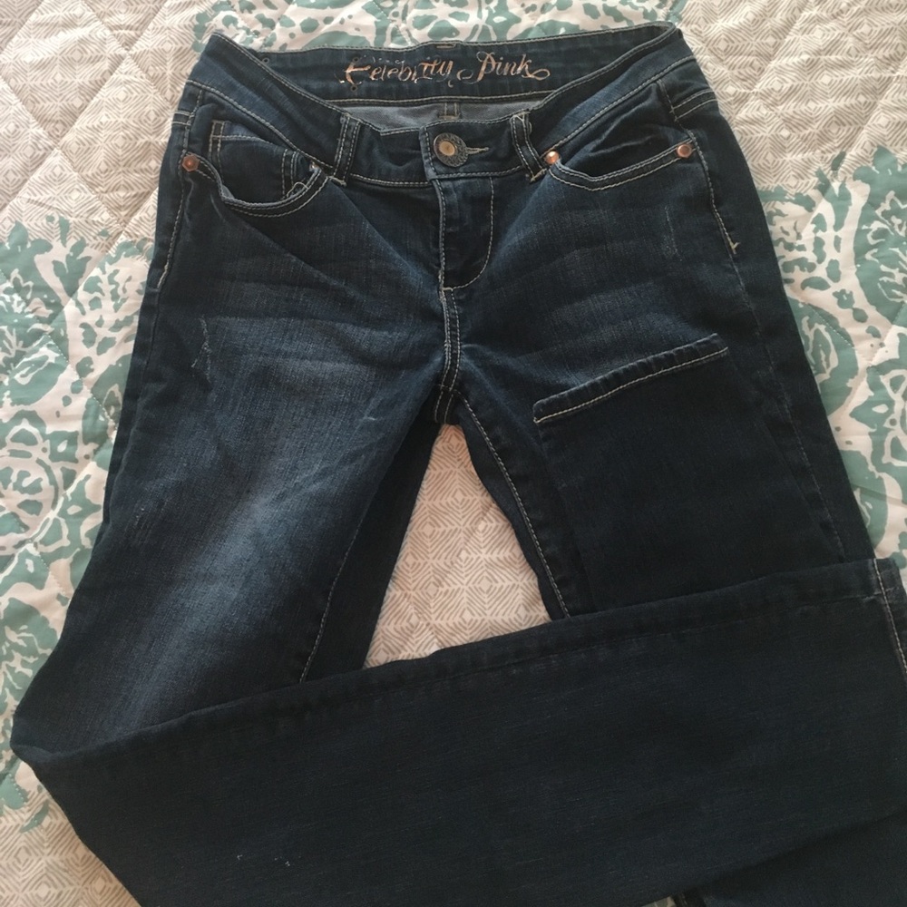 Great condition skinny jeans. SIZE 3.