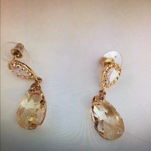 Gold earrings