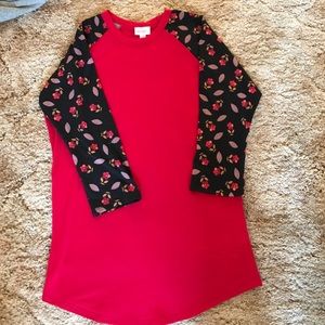 LuLaRoe Randy shirt