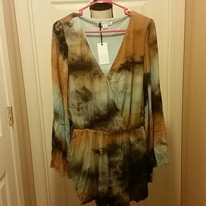 NWT tye dyed brown/blue romper size medium