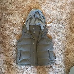 BKE olive green vest with gray hood