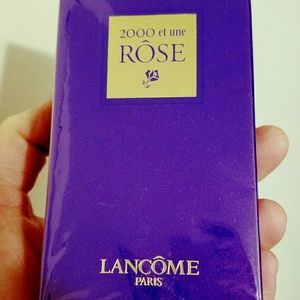 🛑Sale🛑FREE GIFT WITH PURCHASE! Very rare item!