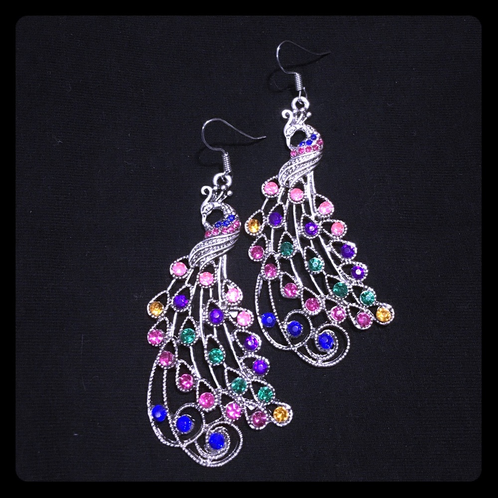 BRAND NEW FASHION PEACOCK EARRINGS.