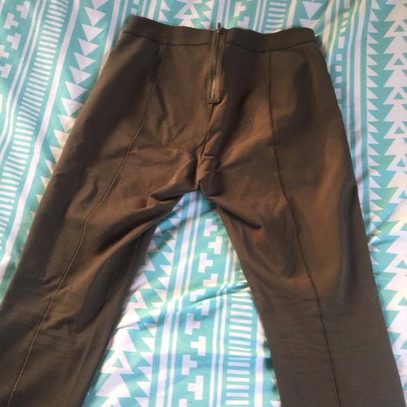 Army Green J. Crew Pixie Pants 🐉 - Picture 3 of 3