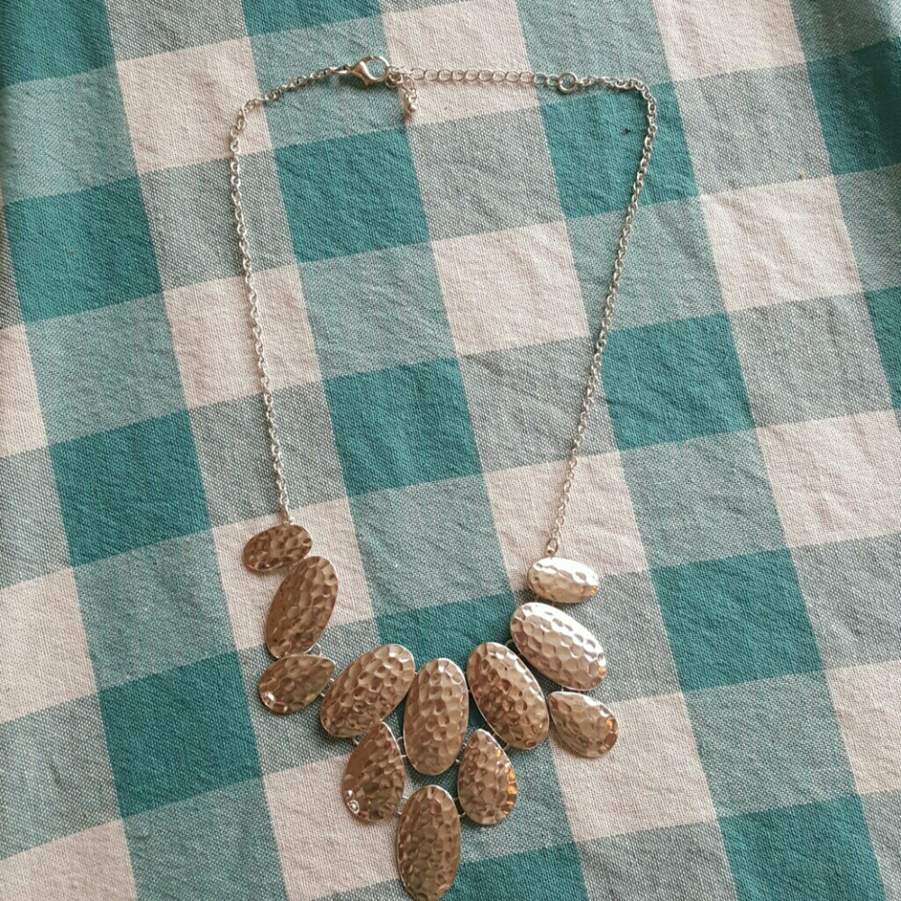Super cute necklace