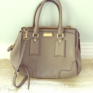 Burberry purse