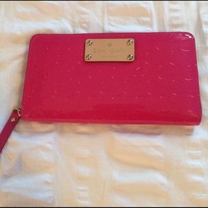 Kate Spade New York wallet