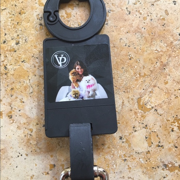 VP Pets Designer Diamond & Bone Leatherette Collar - Picture 2 of 4