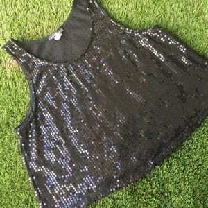 Black sequence crop top