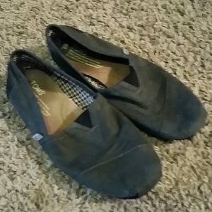 Movember Edition TOMS