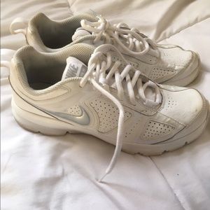 Nike | White Tennis Shoes