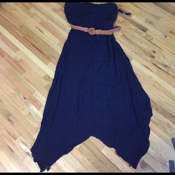 New York & Company Dresses & Skirts - 💥New York & Company NWT strapless dress