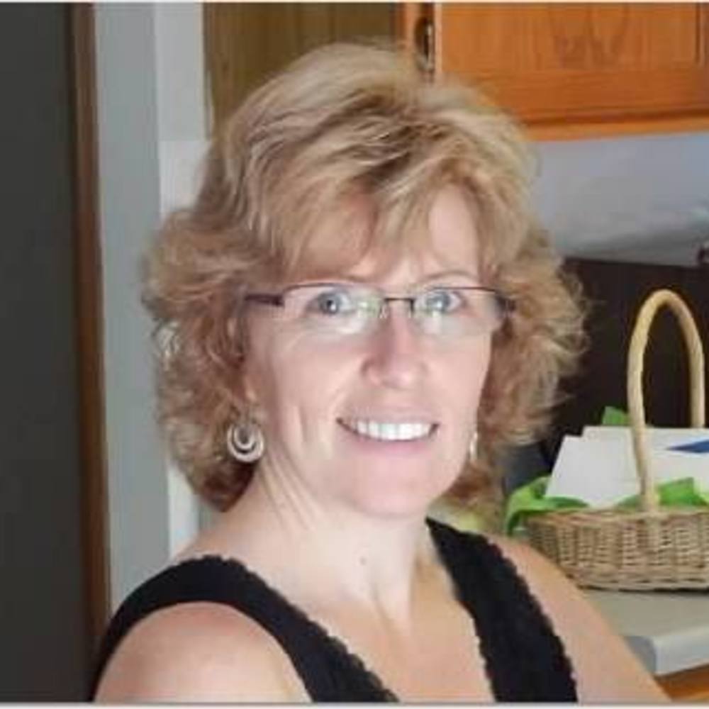 Meet your Posher, Mary jo