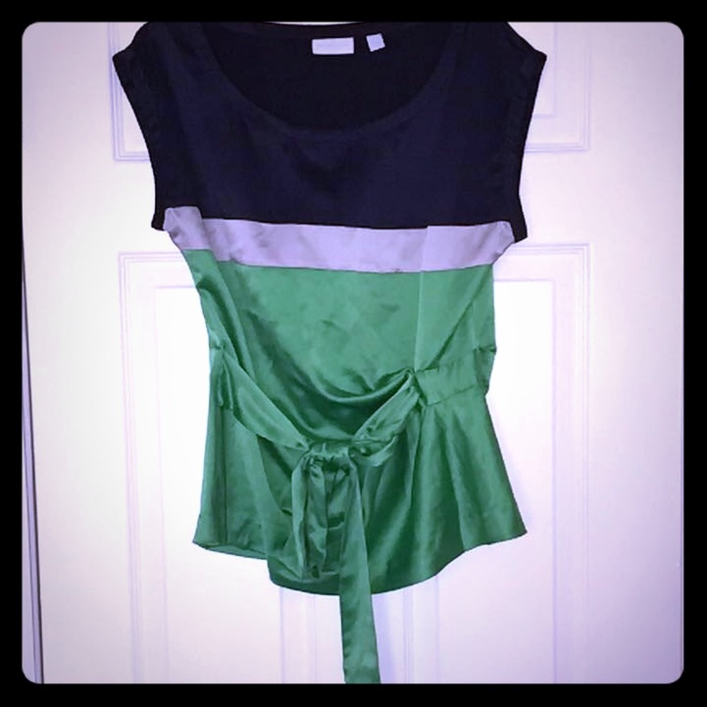 NY&Co Green and Blue Top!
